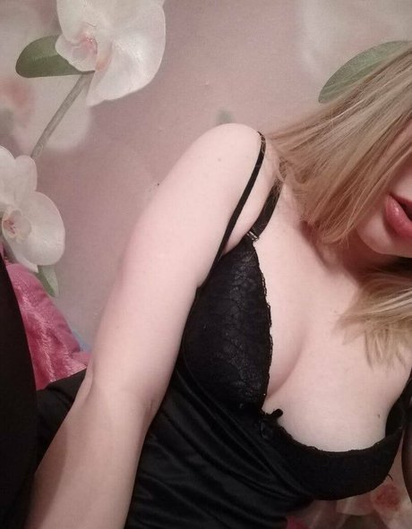 alexandra shock sexy star picture