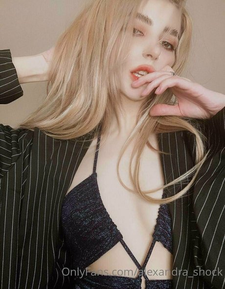 alexandra shock high quality model photos