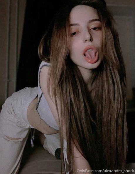 alexandra shock free model galleries