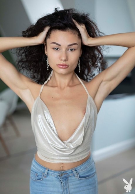 Layla Balan best model archive