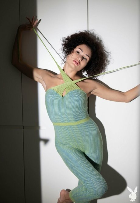 Layla Balan pornstar nude pic