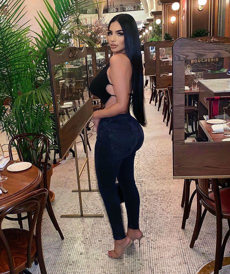 Kathleen Molina erotic star gallery