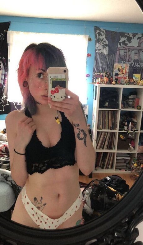 Bubblegumbaby star naked pics