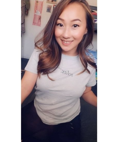 Omgwtfpaa model pretty galleries