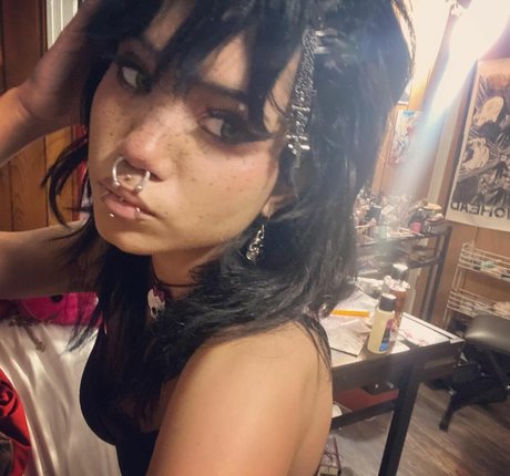 Saintsgoth pornstar erotic images