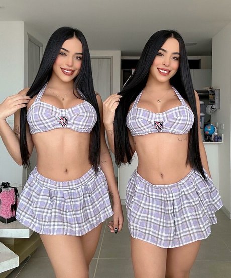 Gemeas Abello sexy star img