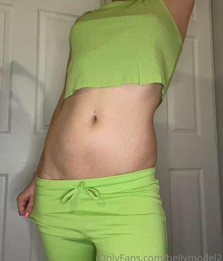 bellymodel2 Profile pic