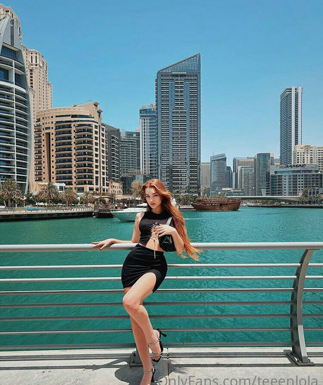 teeen lola model naked photos