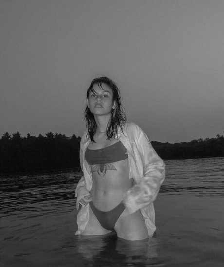 Daniela Montaguth pornstar erotic gallery