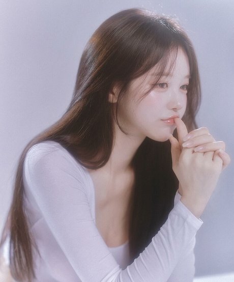 Uzaa sex pornstar image