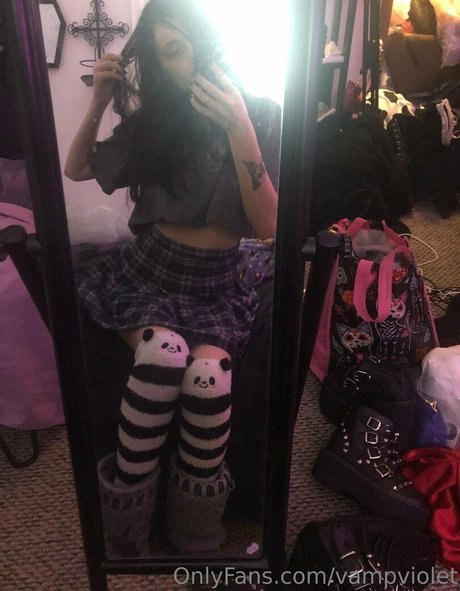 vampviolet erotic star pictures