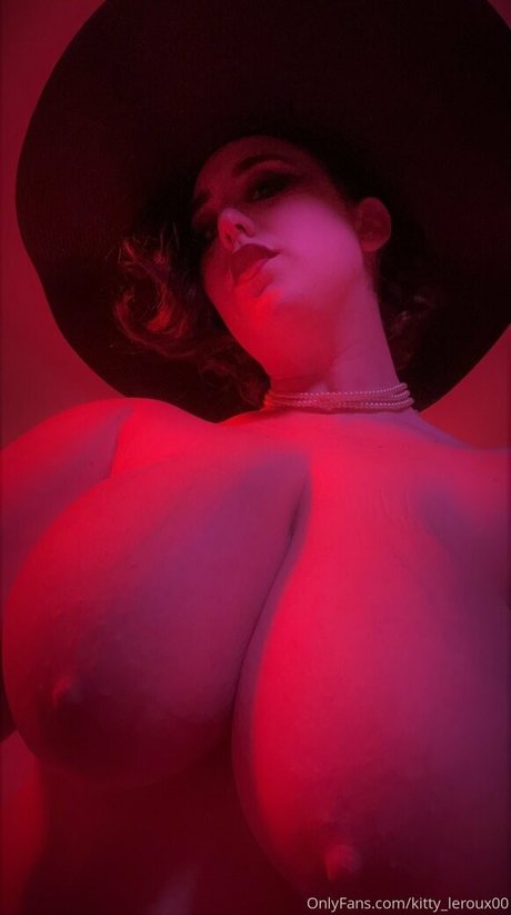 kitty leroux00 model nude pics