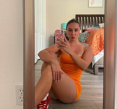 _chlocooper top pornstar img