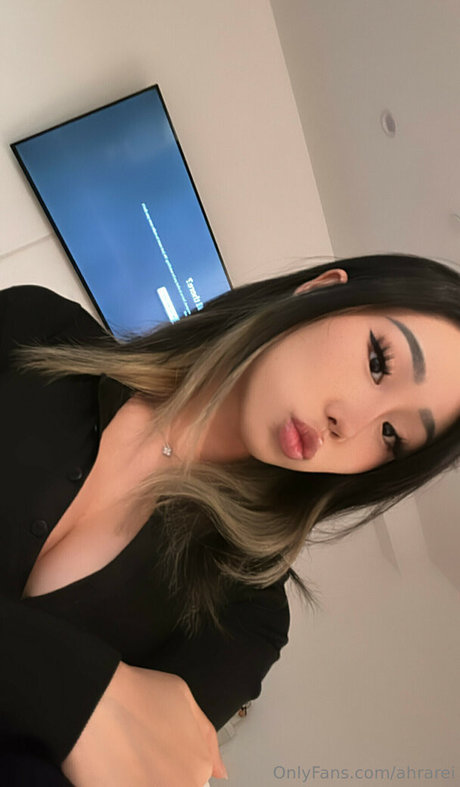 Waifuo top actress pictures