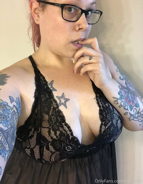 jeniferfur star sexy gallery