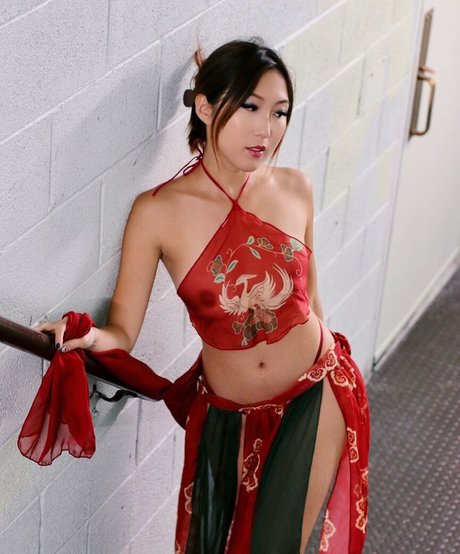 instasunnyyy nudes pornstar img