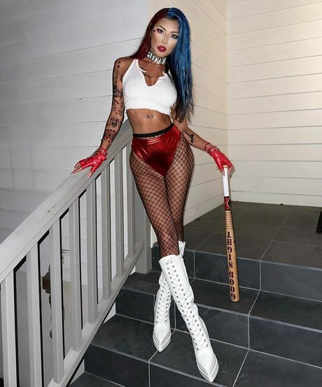 Jenn Lee model free images