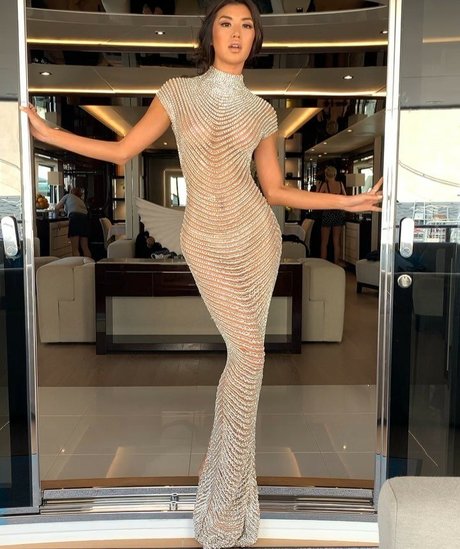 Jenn Lee star exclusive pics