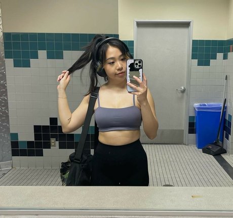 viavmber pornstar hot images