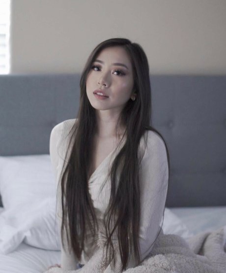 viavmber xxx pornstar pictures