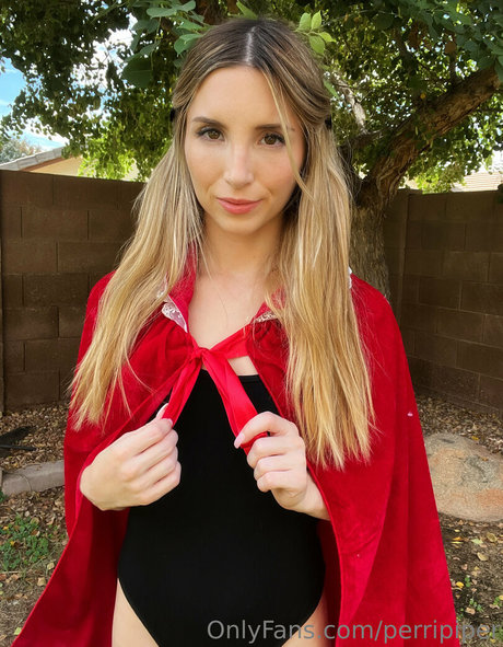 perripiper sexy pornstar image