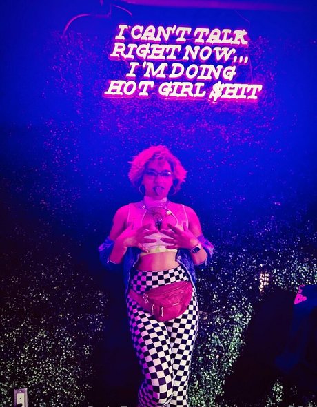 freeblazybrat nice star pic