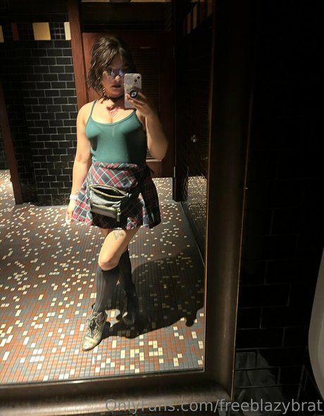 freeblazybrat exclusive actress images