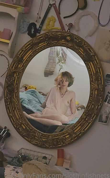 sloppysloth hot star picture