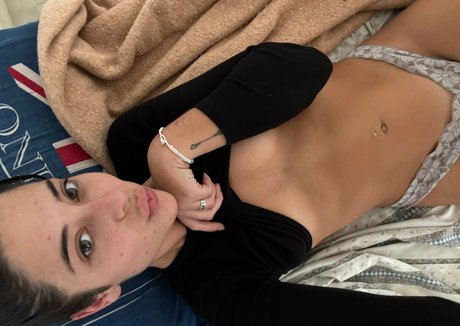 Vickssworld star nude image