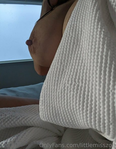 littlemisszoe Profile pic