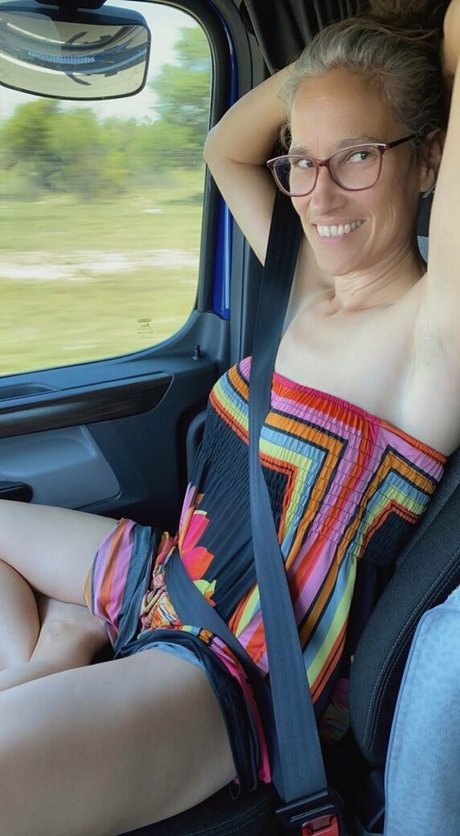 mrssteadyriver free pornstar img