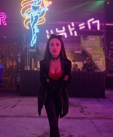 Kafkanya naked actress picture