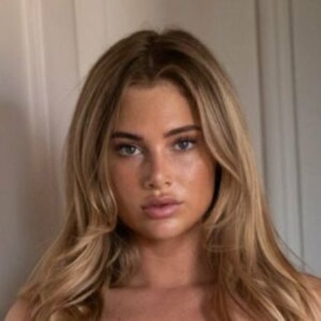 Eva Joanna star top pics