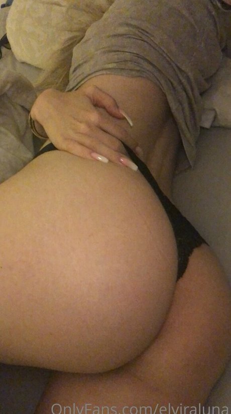 liaagray model nude picture