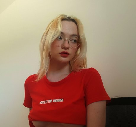 akchoriii pornstar xxx photos