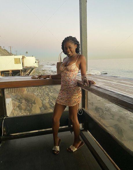 thehazelgrace star high quality pic