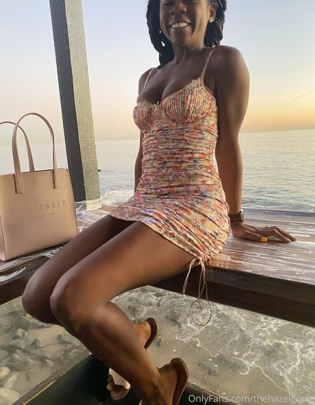 thehazelgrace sex model photo