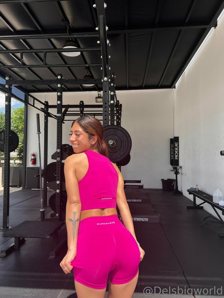 Delia Mandujano_ erotic model galleries