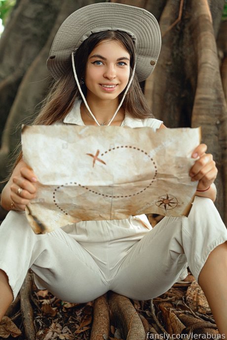 _Valeria xxx actress img