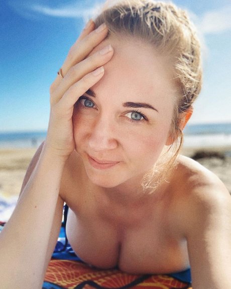 Inessa Chimato_ model hd galleries