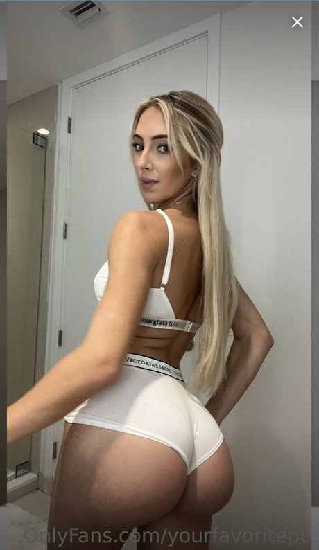 Ptwithally high quality model galleries