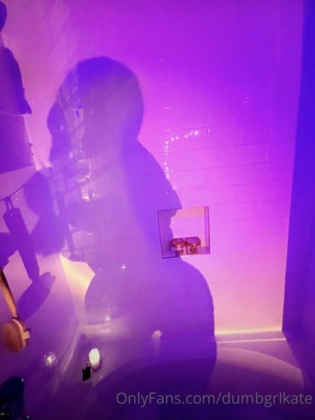 Dumbgrlkate hot star pics