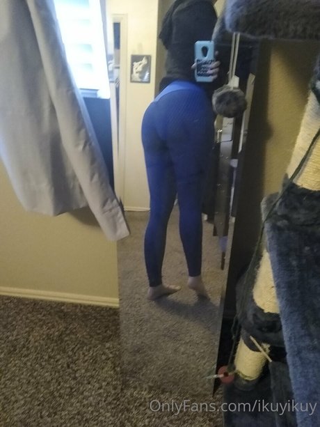 Ikuy Cosplayer xxx star galleries