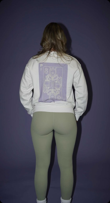 Alice Klomp hot model pic