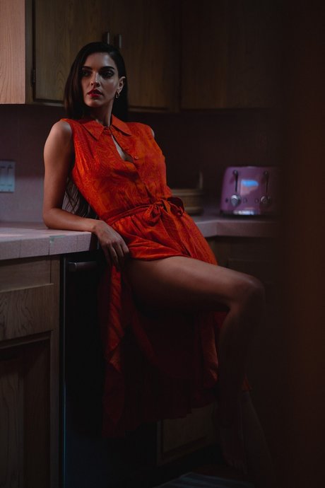 Colleen Cole hd model photos