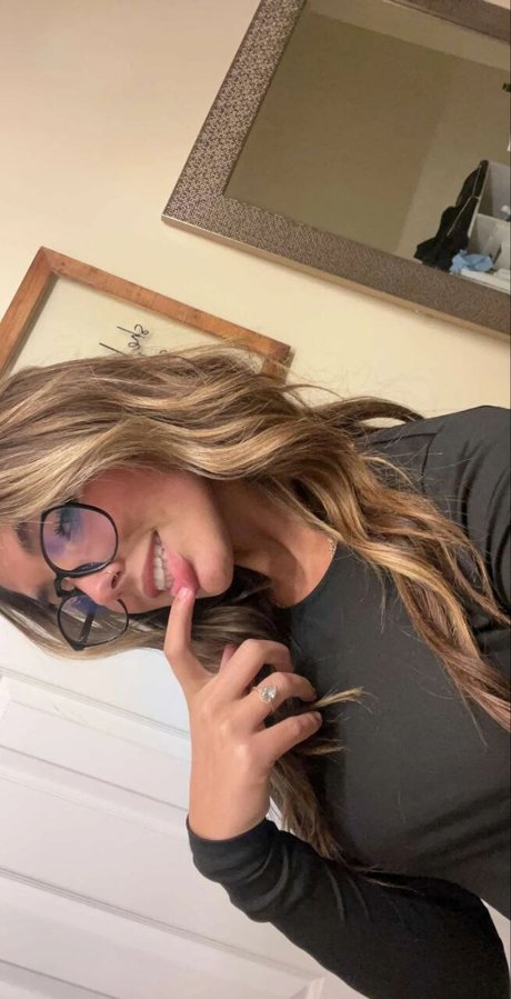 Jordan Beckham erotic pornstar archive