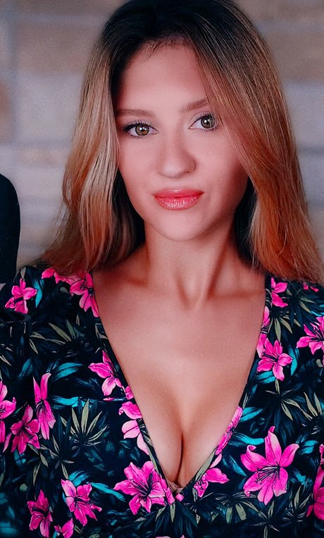 Anastasia Asmr_ art star picture