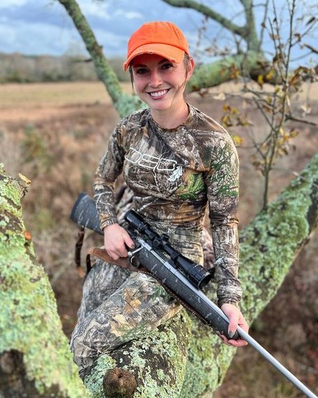 Hannah Barron model porn gallery