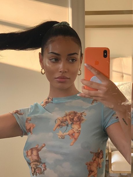 Cindy Kimberly hot star photos