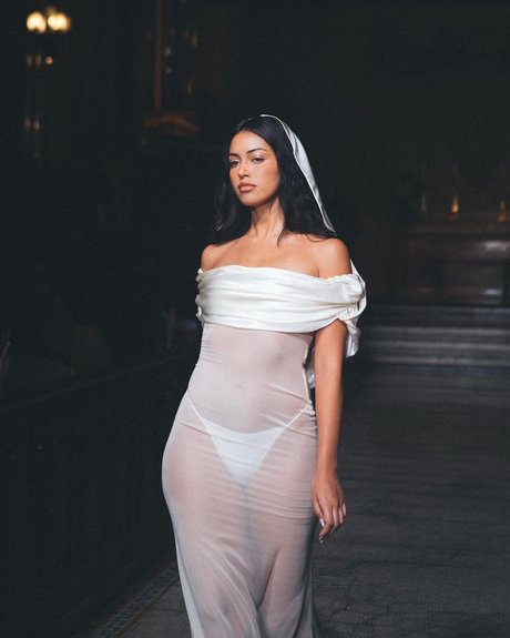 Cindy Kimberly nude star gallery